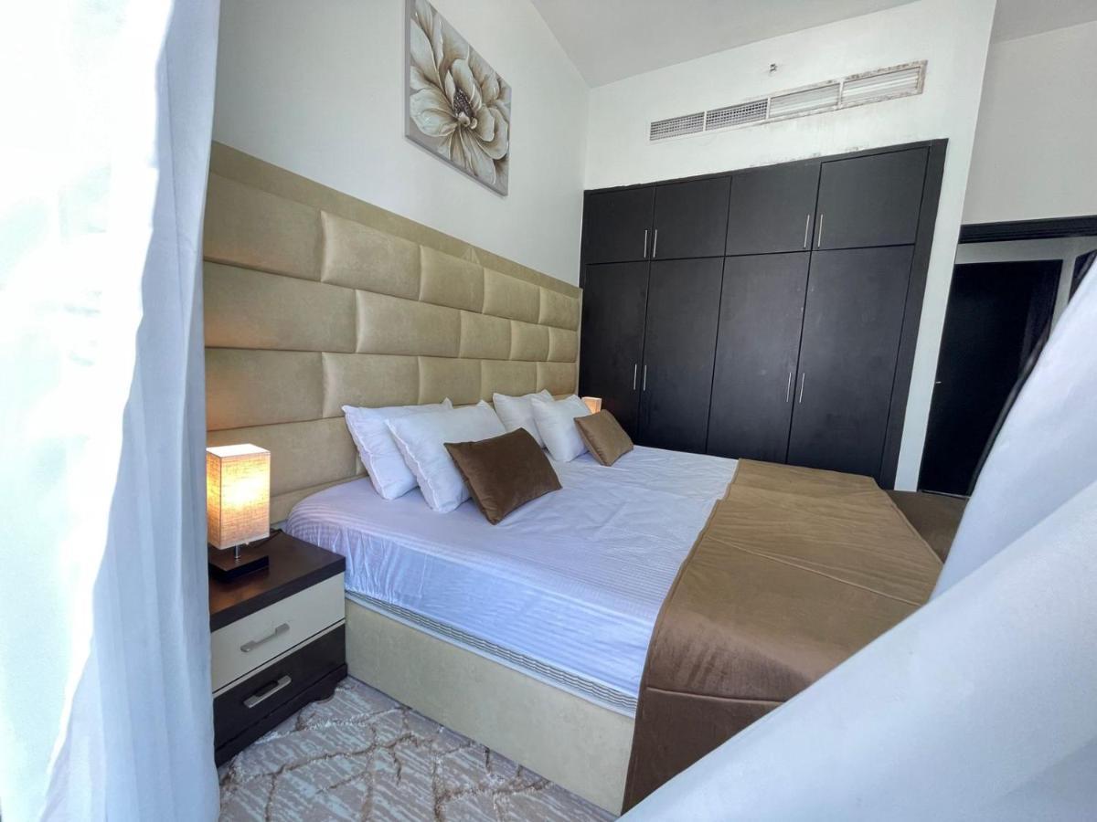 Private Gorgeous Room With Marina View With Shared Kitchen In Shared Apartment Ντουμπάι Εξωτερικό φωτογραφία