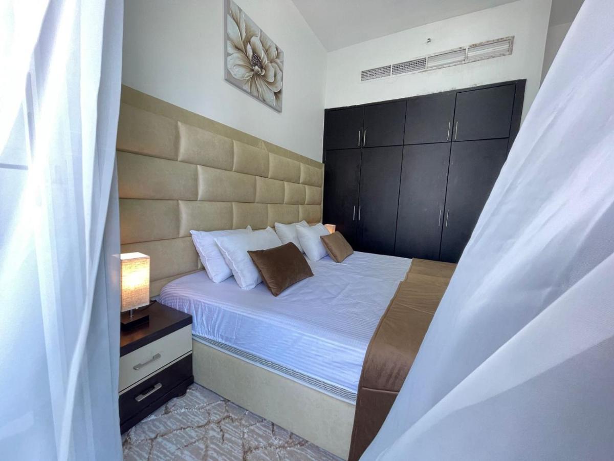 Private Gorgeous Room With Marina View With Shared Kitchen In Shared Apartment Ντουμπάι Εξωτερικό φωτογραφία