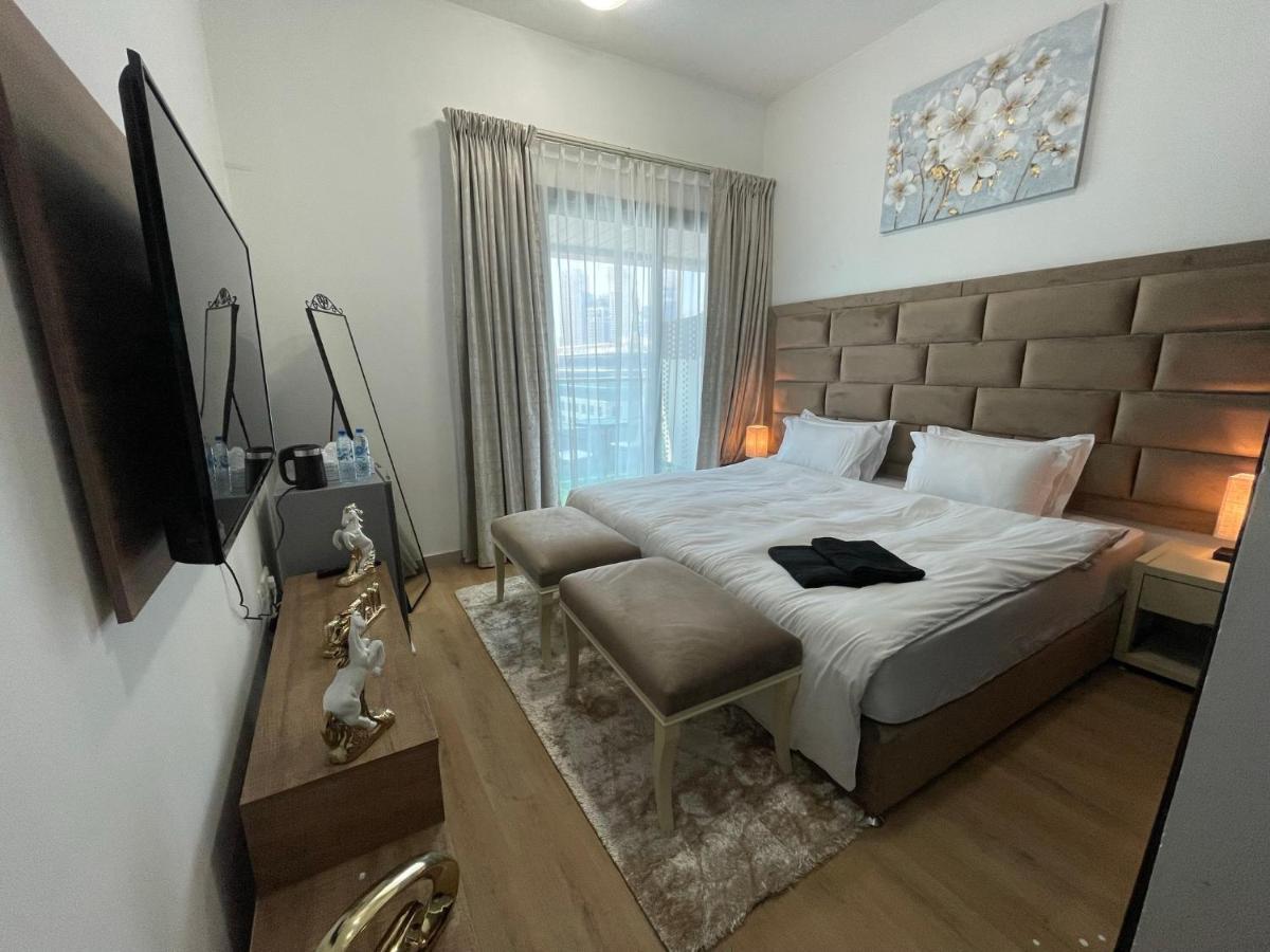 Private Gorgeous Room With Marina View With Shared Kitchen In Shared Apartment Ντουμπάι Εξωτερικό φωτογραφία